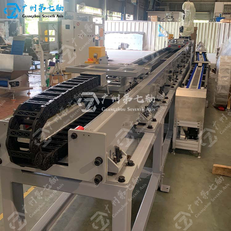 Q1系列—高脚机器人太阳集团官网地轨