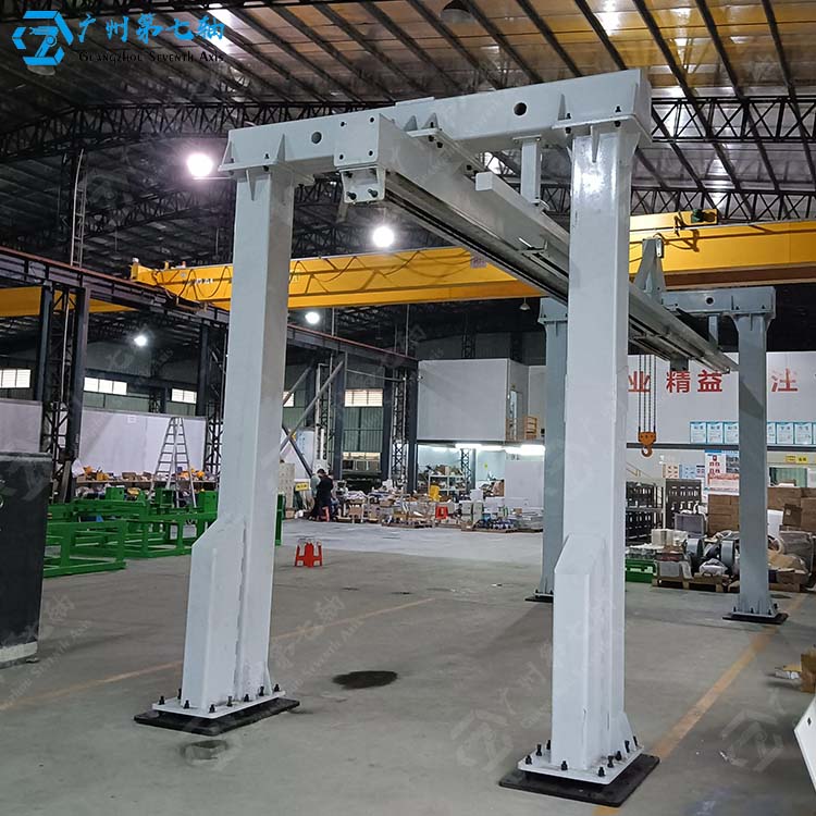 机器人天轨上下料